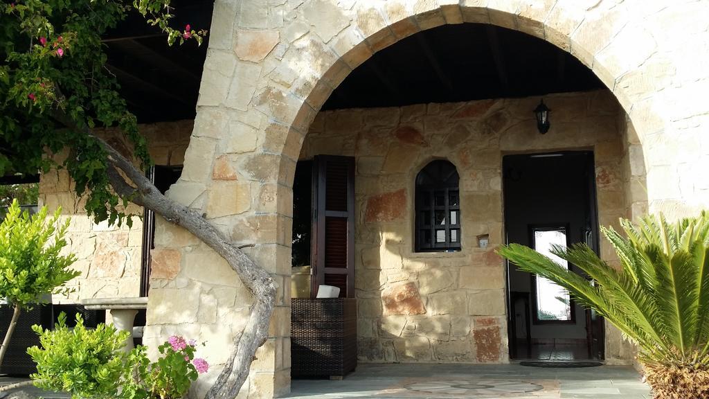 Garden Of Eden Villa Paphos Ruang foto